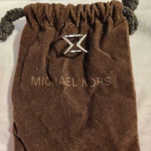 Michael Kors ring size 7